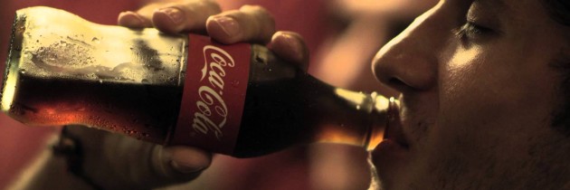 Propagandas em ritmo da Copa do Mundo “Coca Cola”